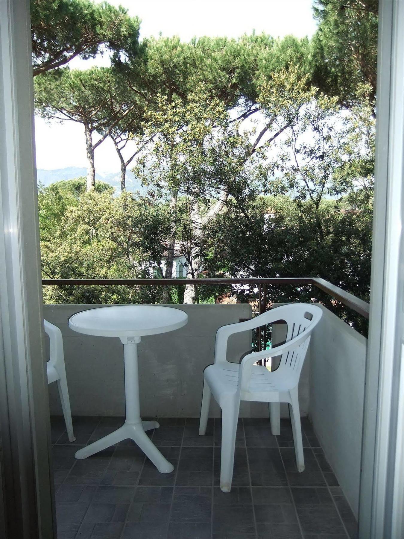 Giulio Cesare 3* Cinquale